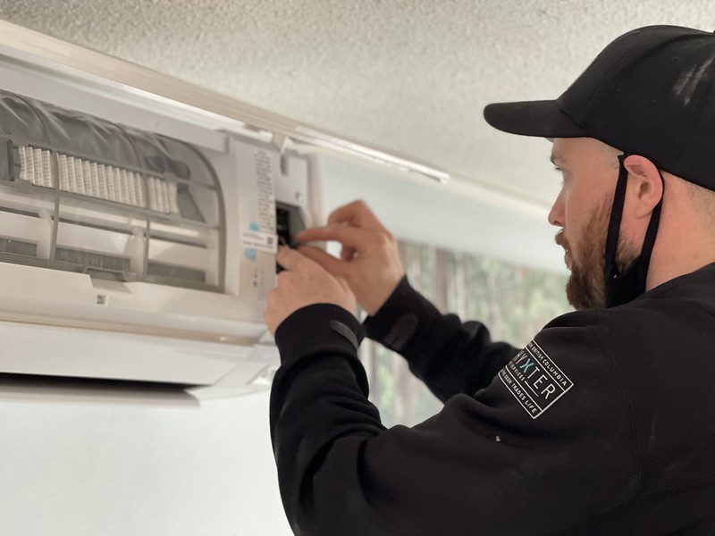 Split heat pump (AC-1 / CU-1)